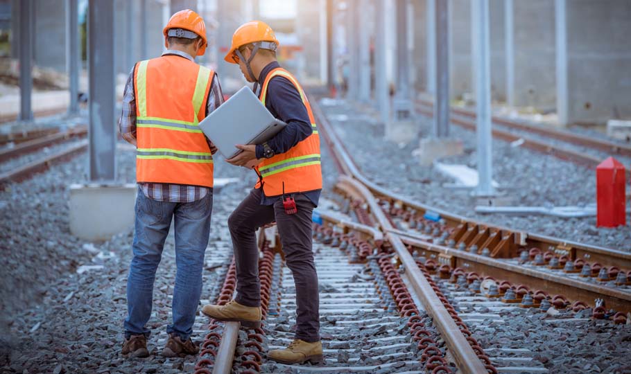 Werk veilig in uw organisatie en op locaties van opdrachtgevers, zoals bijvoorbeeld op het spoor, met VCA-certificering