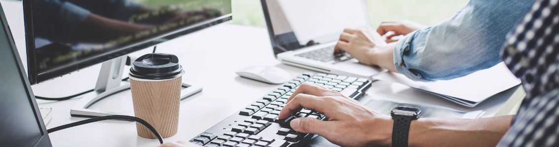 Boek en plan uw examen